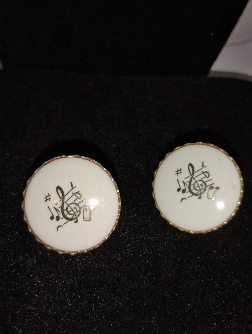 White Music Note Ceramic Accent Clip on Earrings
